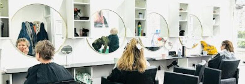 Shinys Hair & Beauty Salon